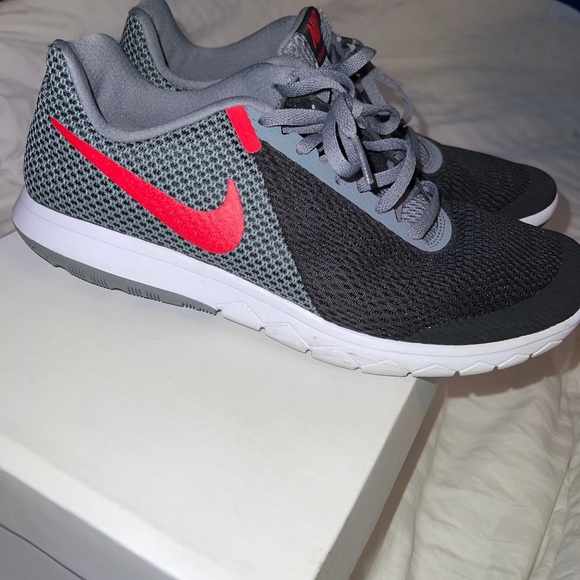 Nike Flex Experience RN 6 Mens Size 8.5 Shoes Gray Red Sneakers - Picture 5 of 8